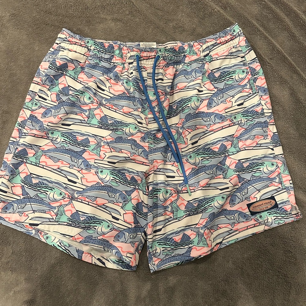 Vineyard Vines Multicolor Fish Swim Trunks LG